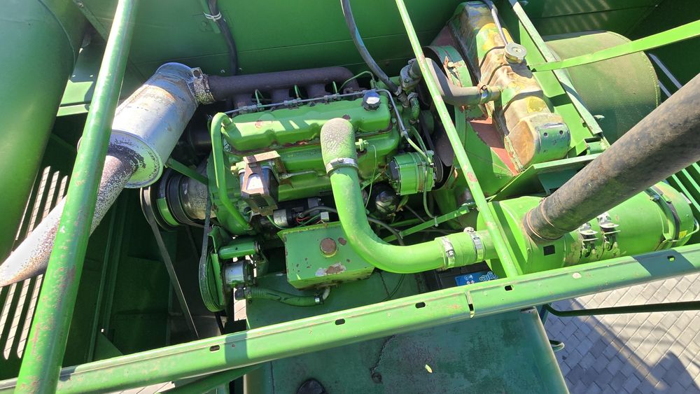 комбайн John Deere 1042/джондир1042