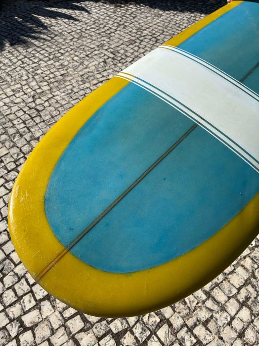 Longboard 9'2 shaped by Guru Surfboards