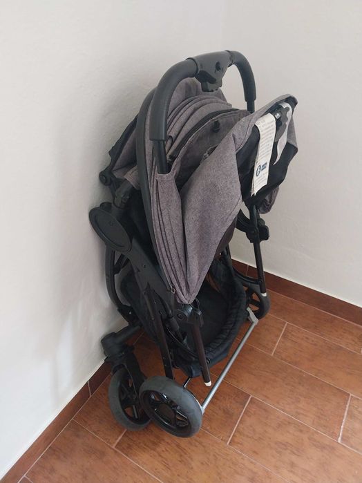 Conjunto carrinho e ovo Infantia + alcova