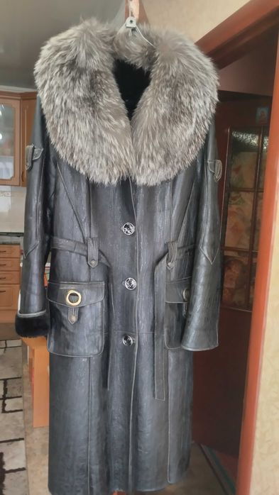 Кожаная куртка женская