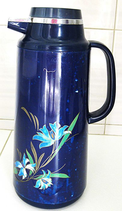 Термосы 1 л с кнопкой, 2 л