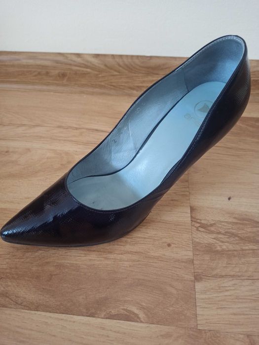 Obuwie damskie czółenka