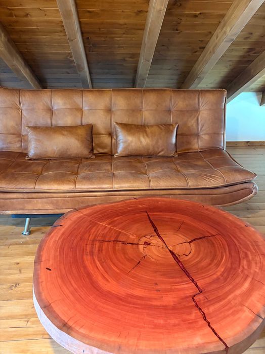 Mesa de Centro / Sala em Eucalipto Vermelho