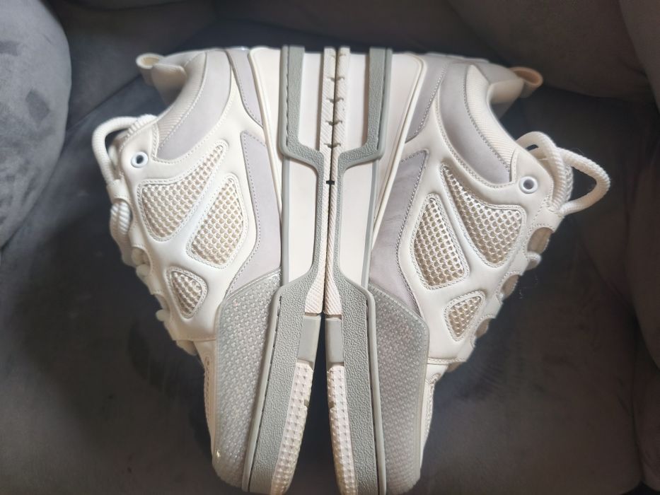 Lv Skates szare.