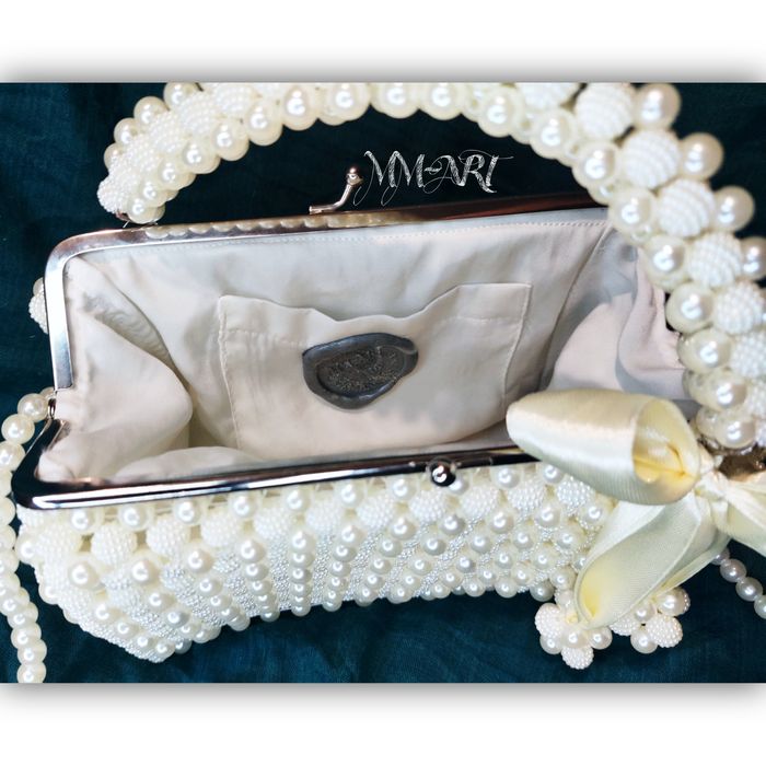 Perełkowa torebka , kopertówka