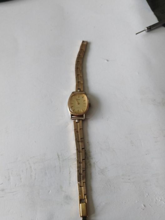 Damski zegarek vintage