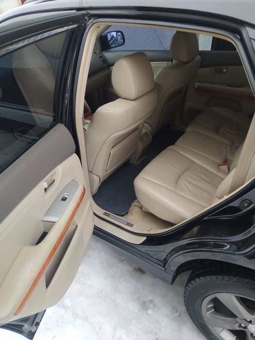 Продам Лексус RX 2003 року 330.