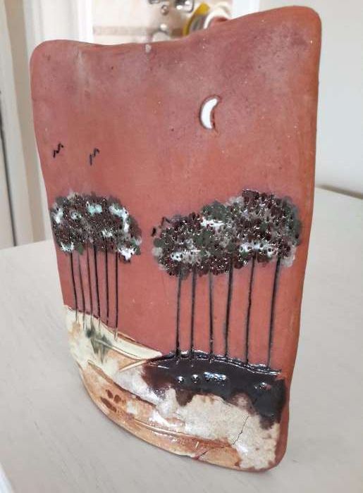 Hand-painted ceramic jar64550981771907121