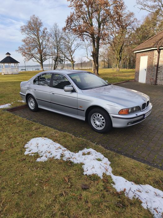 BMW E39 2.0 cena do końca aukcji !!