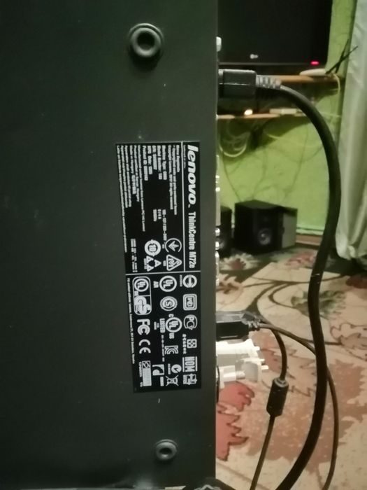 ТЕРМІНОВО потрібно продати. Комп'ютер Lenovo thinkcentre m72e, комплек