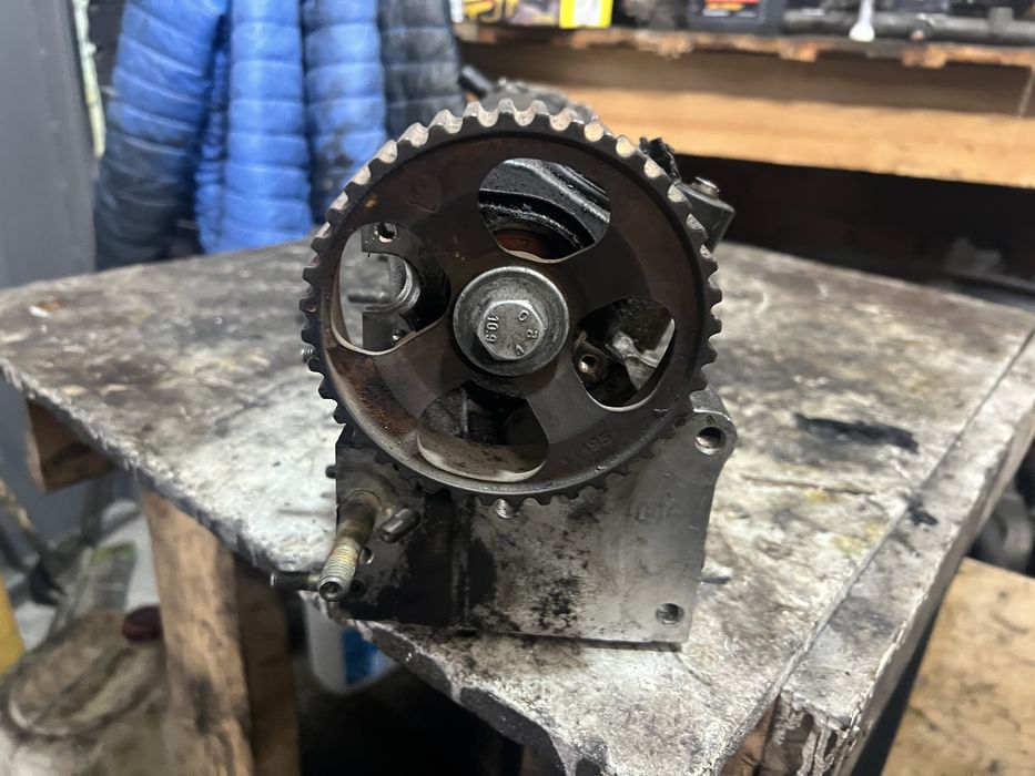 ГБЦ Головка блока Opel-Vivaro Trafic,Primastar 1.9dci