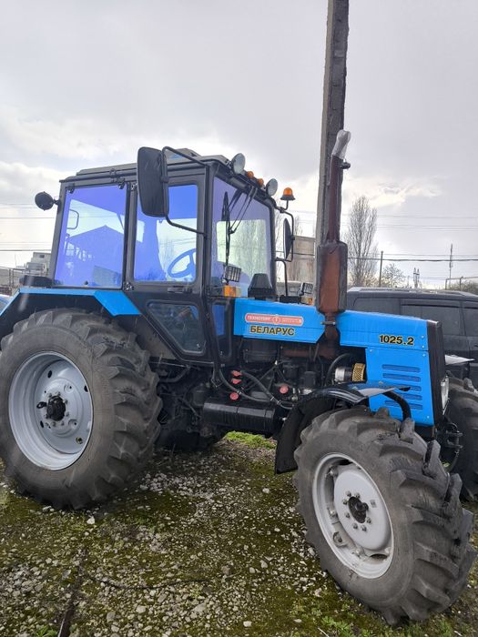 Трактор МТЗ 1025.2