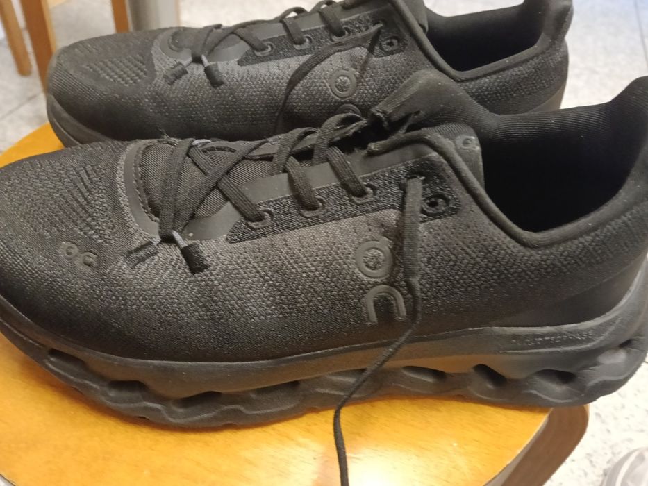 Tenis ON CLOUD, pretos, nº 40