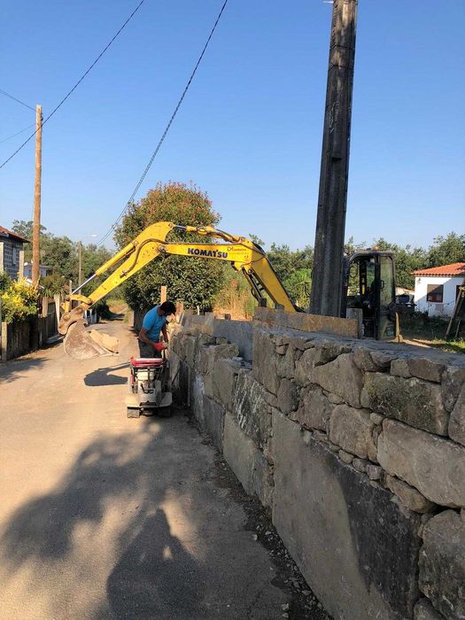 DMonteiro:trabalhos como limpezas florestais,escavação,demolição,muros