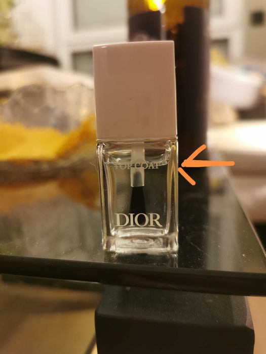 Topcoat DIOR, bardzo małe zużycie