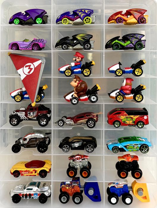 Машинки Hot Wheels з мультиків, ігор та фільмів