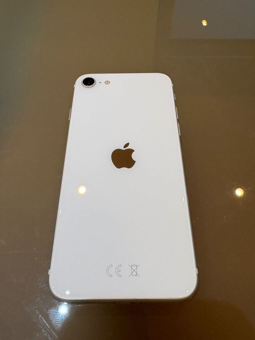 iPhone SE 2022 64Gb branco