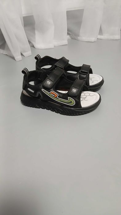 Босоніжки  27-37рр для хлопчика сандалі дитячі