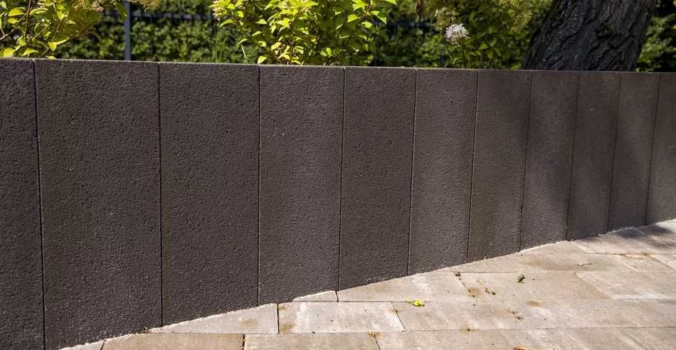 Palisada HESTRA 10x20 cm, wysokość 40 cm, obrzeże, mur oporowy POLBRUK