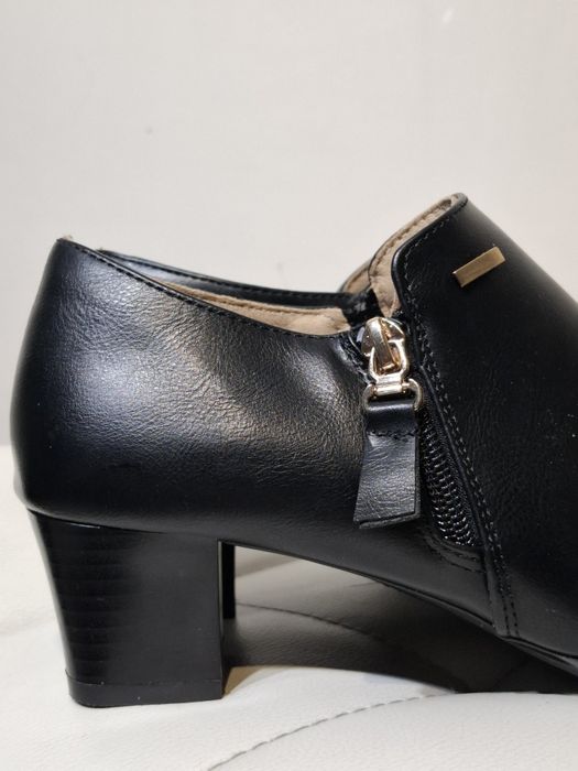 RS 37 półbuty czarne damskie nowe