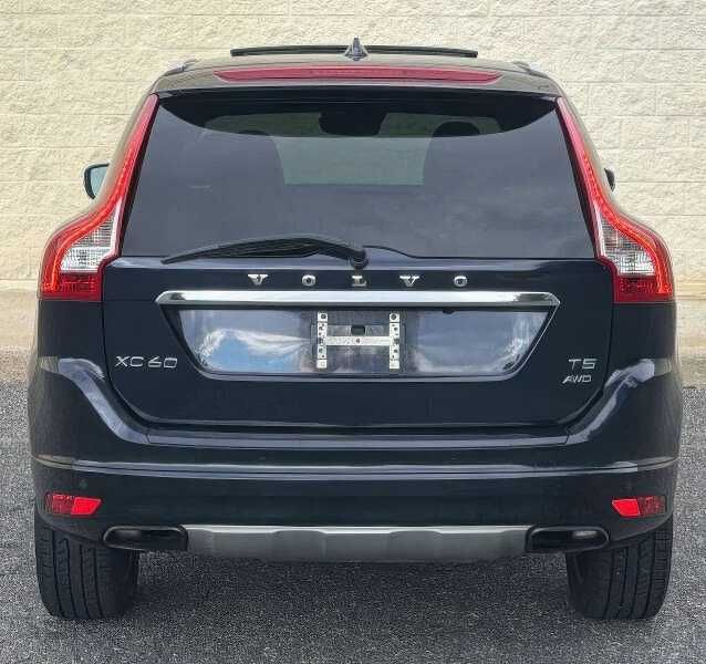 2016 Volvo XC60 T5 Platinum