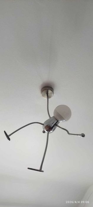 Candeeiro de teto moderno cromado