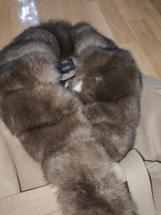 Пальто женское с натуральным мехом