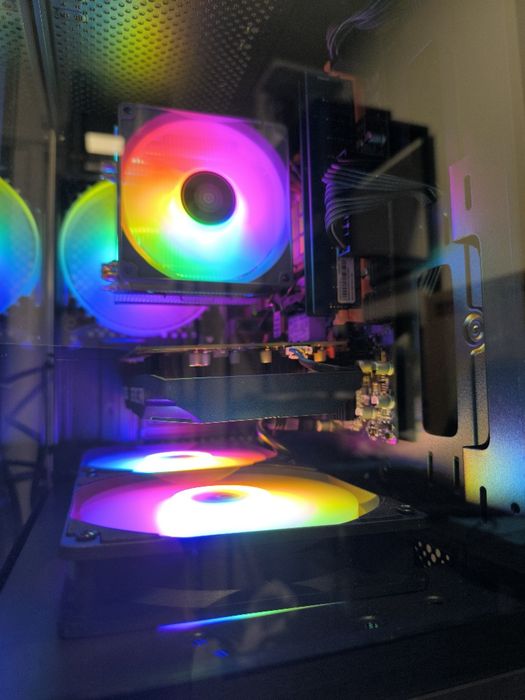 Pc Gaming 3050RTX 16 Ram + Ecrã+ Periféricos 3x S/ Juros