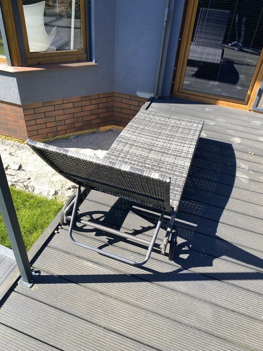 Promocja Okazyjnie leżak na kolkach