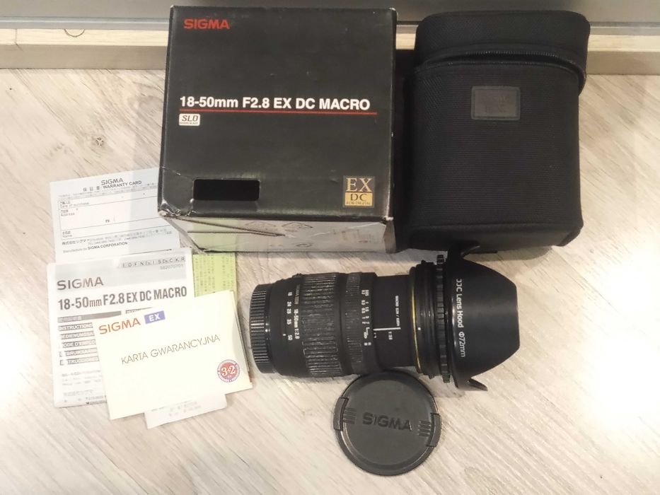 Sigma 18-50 mm f/2.8 DC EX Macro Sony