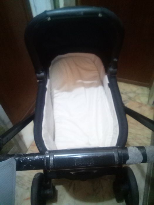 Carrinho bebe Chicco  novo de exelente qualidade 15€