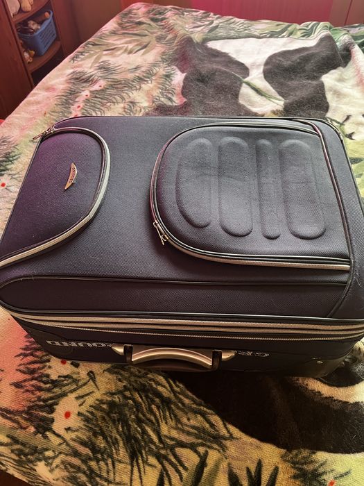 Чемодан для поездок 55х40х25