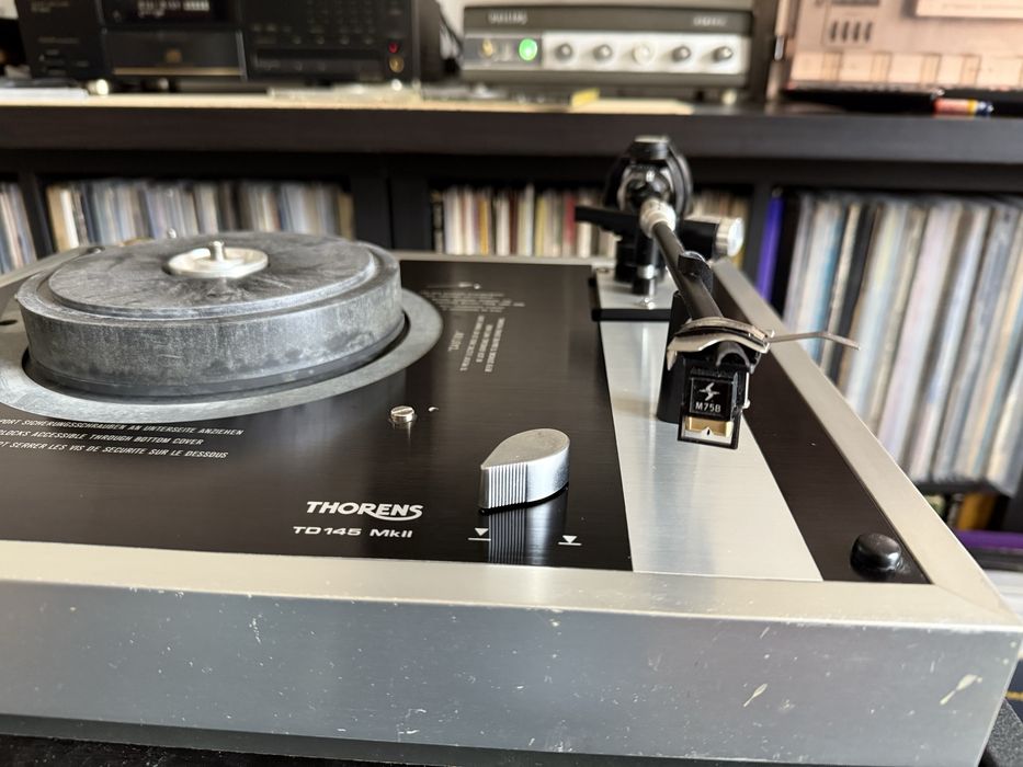 Thorens TD 145 mk ll gira-discos