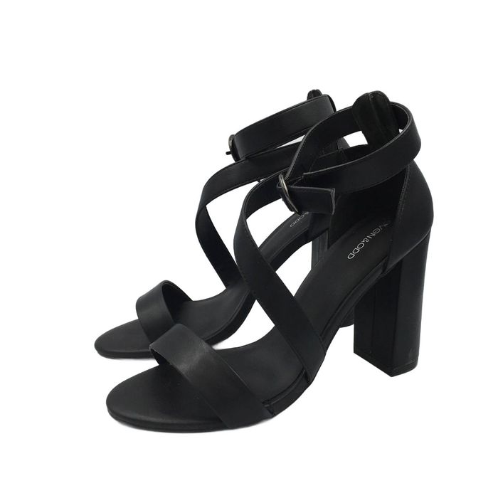 Buty damskie czarne sandały na słupku Even&Odd rozmiar 41