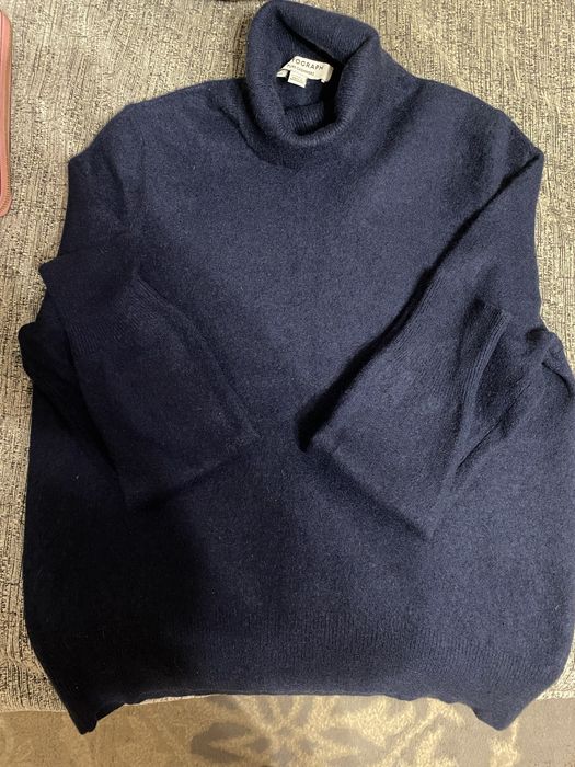 Светри з кашеміру і шерсті