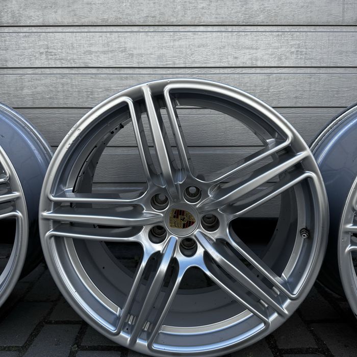 Продам дискі r19 5х112 Porsche Macan різноширокі 2020р 8.5j 19, 9j 19