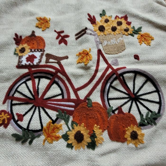 Piękna poszewka na poduszkę 45x45 Homla