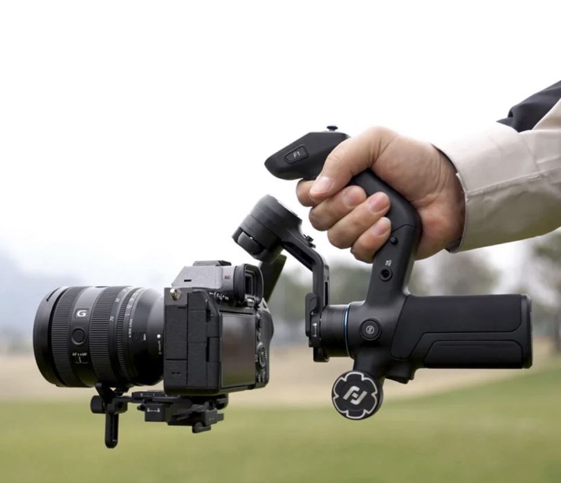 трьохосьовий стабілізатор гімбал автоматично вирівнює рух фото тримач