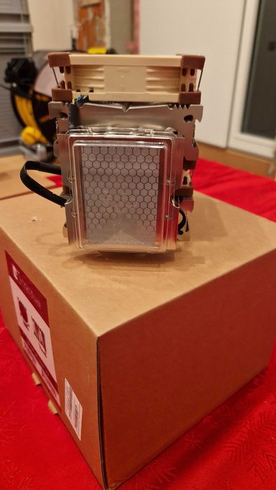 Sprzedam nowy procesor Noctua NH-D9 DX-3647 4U