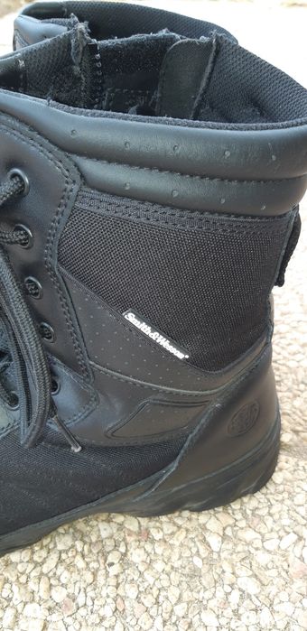 Botas (46) para os Pupilos do Exército