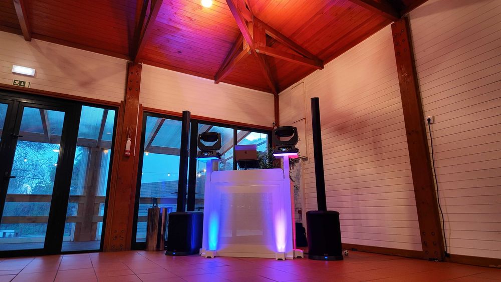 2x Colunas Alto TS 112C