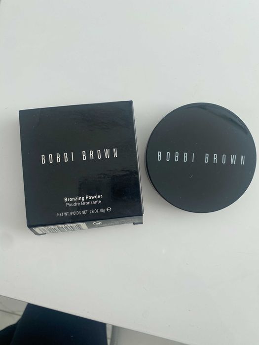 Nowy oryginalny Bobbi Brown Bronzing Powder puder brązujący 01 Natural