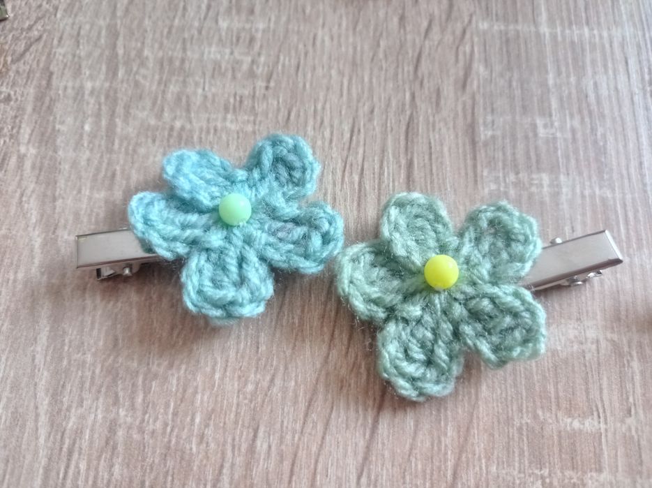 Spineczki kwiatki Dzień Kobiet