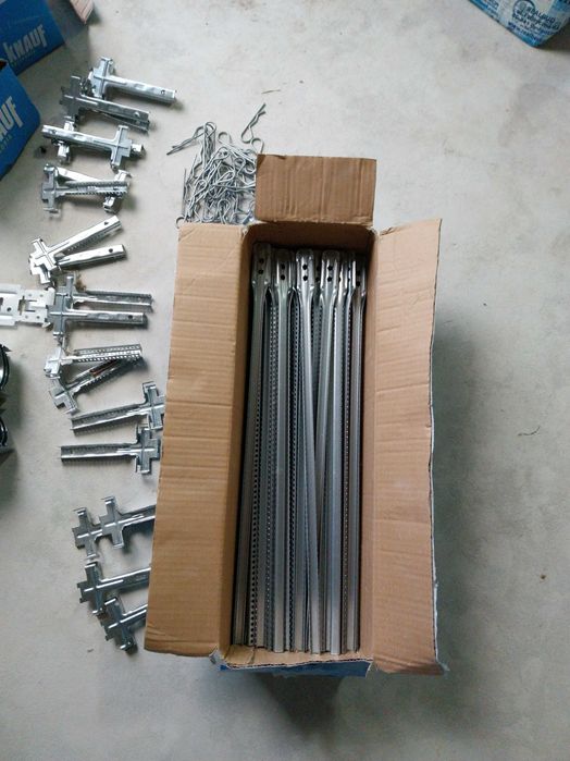 Knauf wieszak noniuszowy 50cm 35sztuk