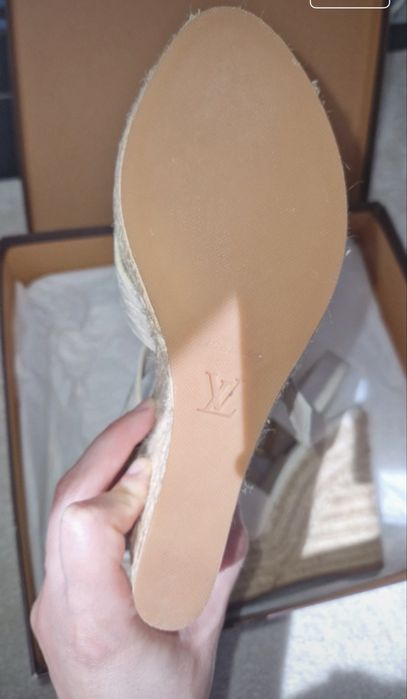 Sandálias  Louis Vuitton Originais
