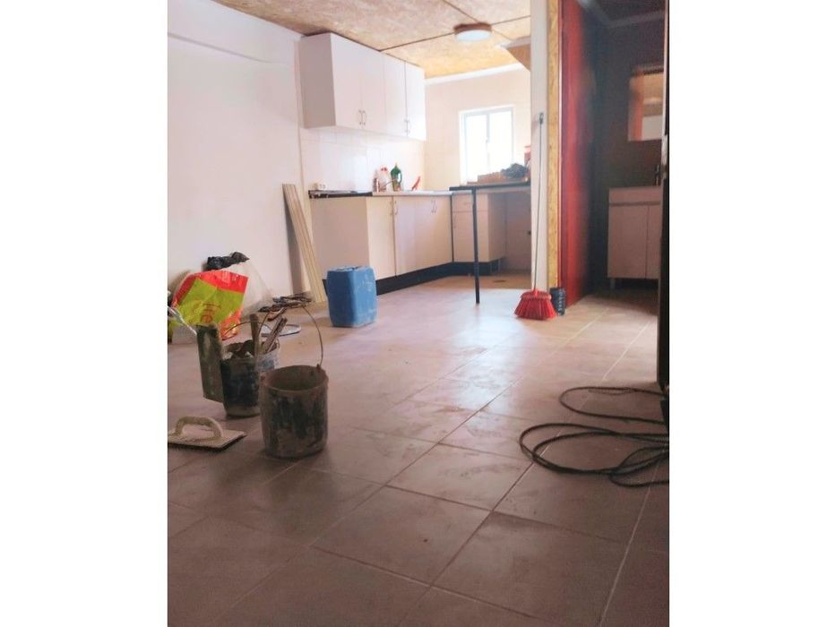 **Oportunidade Única - T1 Em Renovação