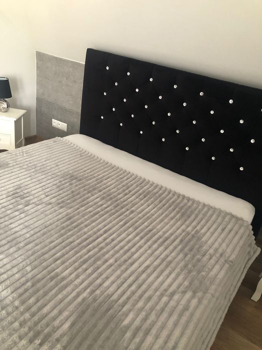 Łóżko do sypialni