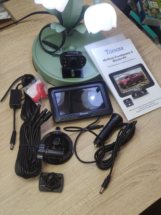 Камера заднього виду з монітором Tomoia T1 / 4.3" / 150°