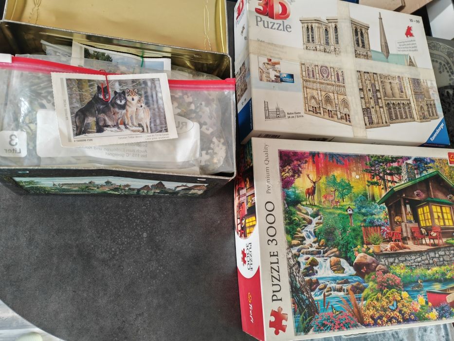 Puzzle kilka zestawów, także 3D