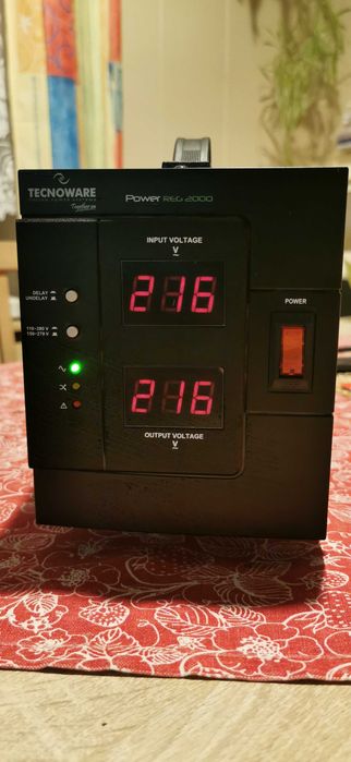 stabilizator napięcia Tecnoware Power Reg 2000VA